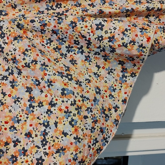 Ladies Blue/Pink Floral Dress with Flutter Sleeves Size 2x - Picture 5 of 11